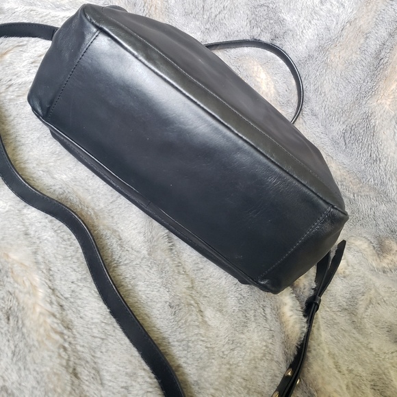 Moving Sale💫 Diane Von Furstenberg black leather satchel - Picture 4 of 5